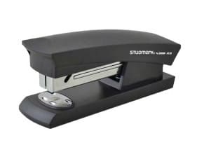 Studmark half strip stapler